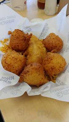 Long John Silver's