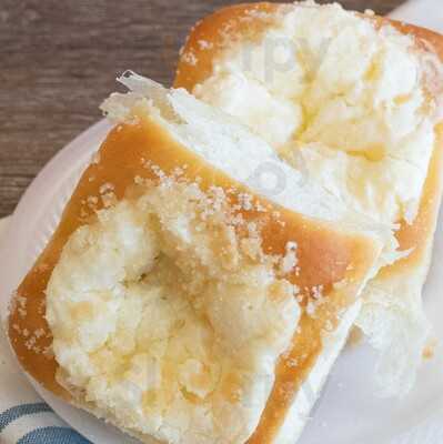 Olde Towne Kolaches And Bakery