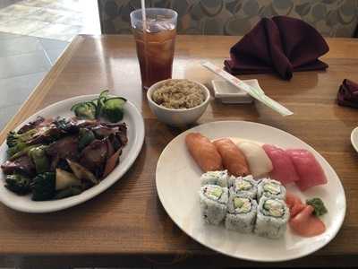 Nana Sushi & Chinese Bistro