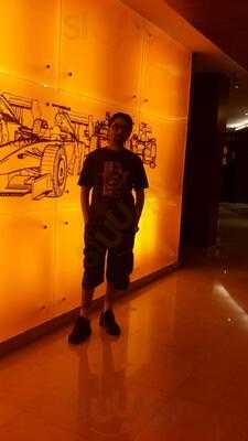 United Sisters Restaurant