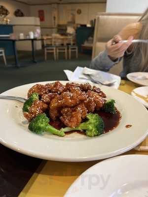 Pearl River Asian Cafe