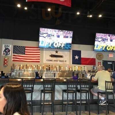 Home On The Range Restaurant, Bar & Grill