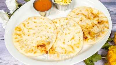 Melita's Restaurant & Bar