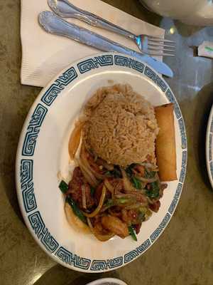 Tan's Hunan Chinese Restaurant