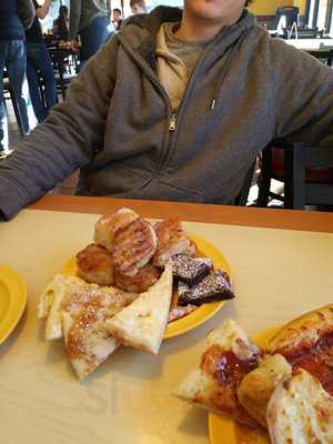 Cicis Pizza