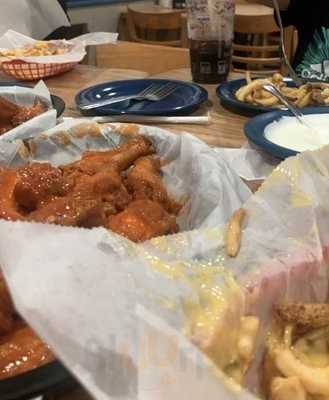 Wings 'n Things