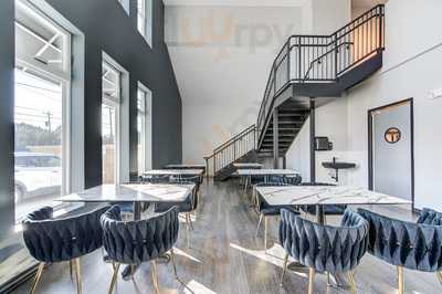 Cappelini's Restaurant - The Heights