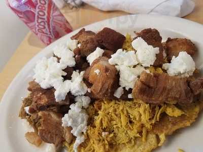 El Rincon Paisa Restaurante