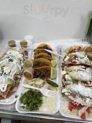 Neveria & Taqueria El Quijote