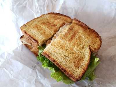 Cobblestone Market Cafe