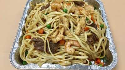 Chef Lins Hunan Yuan