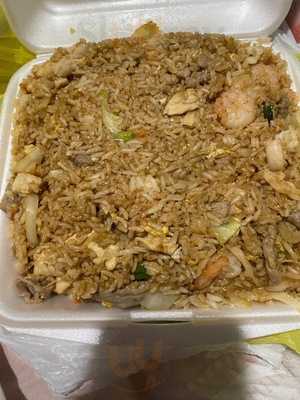 Chef Lins Hunan Yuan