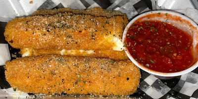 Rico's Mexican Grill