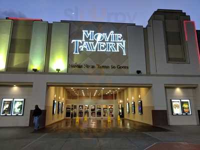 Movie Tavern Willowbrook