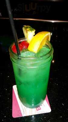 Movie Tavern Willowbrook