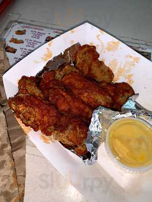 Hartz Chicken Buffet