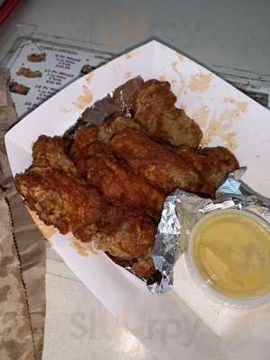 Hartz Chicken Buffet