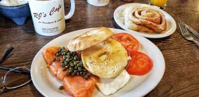 R J's Cafe
