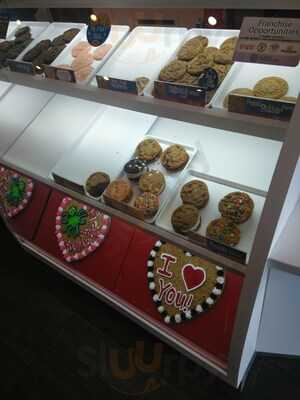 Great American Cookies