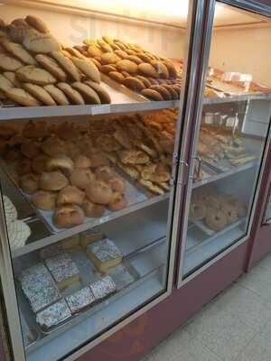 Panedria Y Pasteleria Anamoros