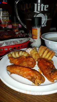 Wings N More