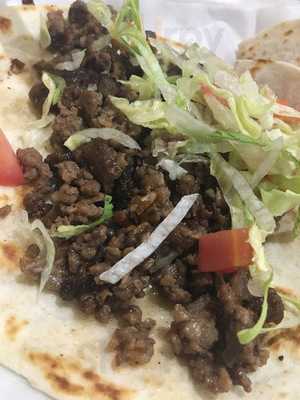 El Ferri Restaurant & Bar