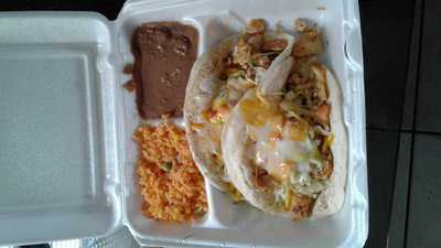 El Ferri Restaurant & Bar