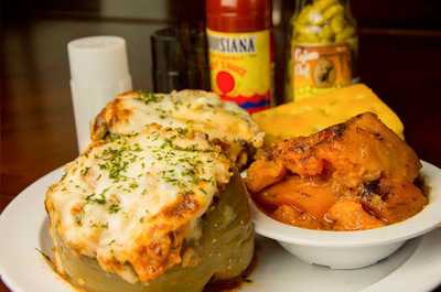 Fuel Kitchen And Health Bar