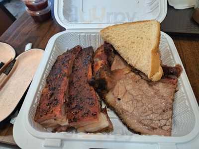 Broussard's Bbq