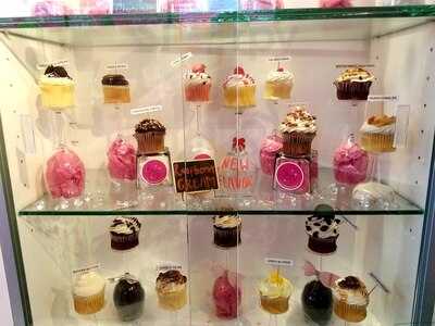 Sugar Too Cake Gallery