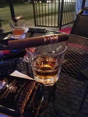 South Union Bar & Grill