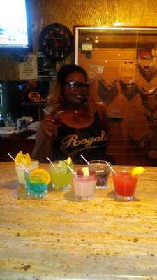 South Union Bar & Grill