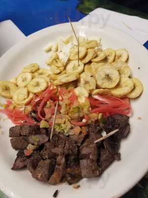 El Catrachito Restaurant