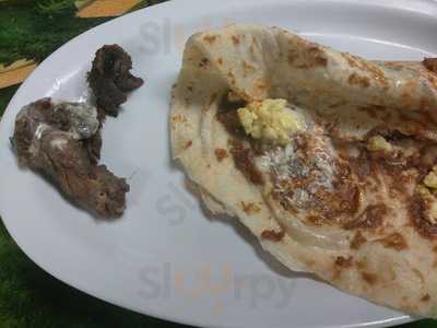 El Catrachito Restaurant