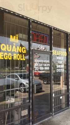 Mama's Wings And Seafood