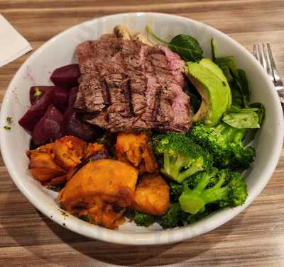 Ember & Greens Restaurant And Bar