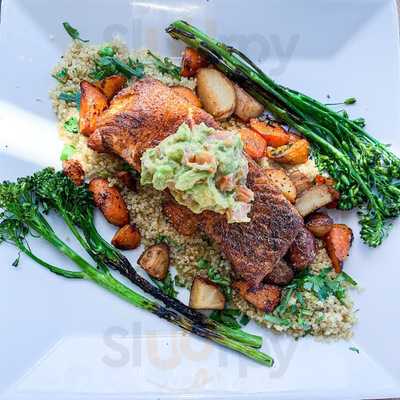 Ember & Greens Restaurant And Bar