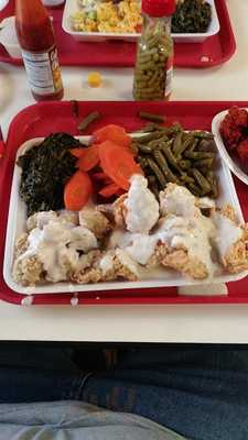 Hartz Chicken Buffet