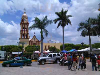La Sabrosita Abarrotes & Taqueria