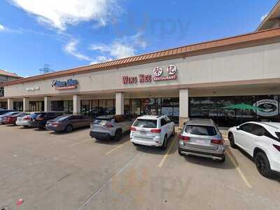 Si Me Restaurant Bar & Grill