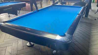 Q Ball Snooker Pool Hookah Bar