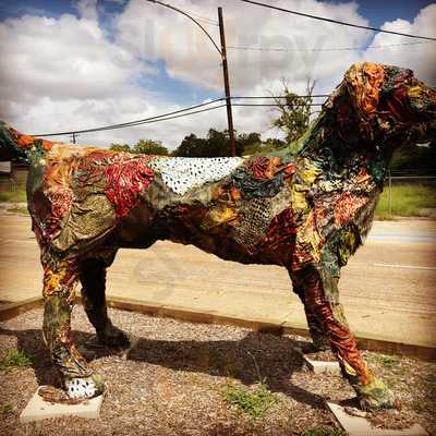 Hartz Chicken Buffet