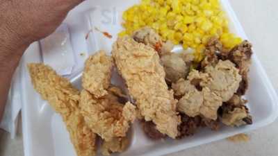 Hartz Chicken Buffet