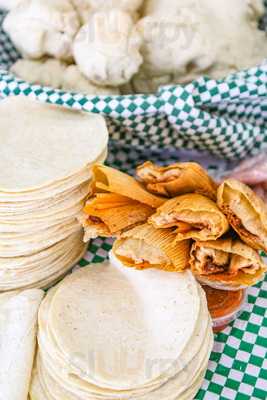 La Reyna Tortilleria Aldine