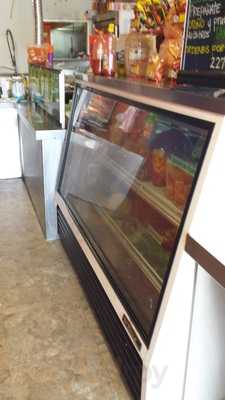 Rainbow Spot Refresqueria