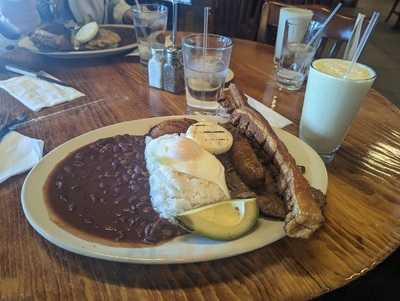 Pueblo Bonito Restaurant