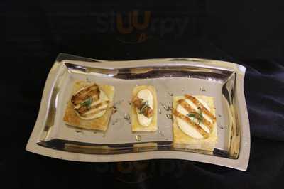 Jim Benton Of Houston Llc