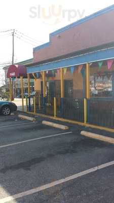 El Rinconsito Miguelino Y Taqueria