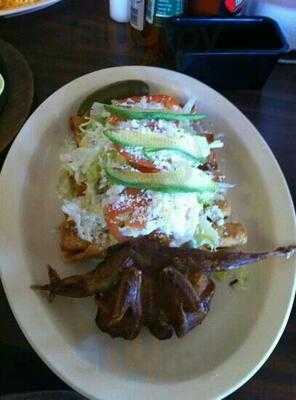 Beto's Taqueria Linares