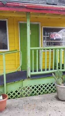 Beto's Taqueria Linares